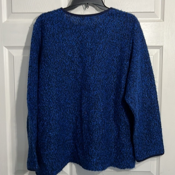 Cathy Daniels Women’s Blue & White Floral Accent Zip Front Cardigan - Size 1x - Picture 5 of 6